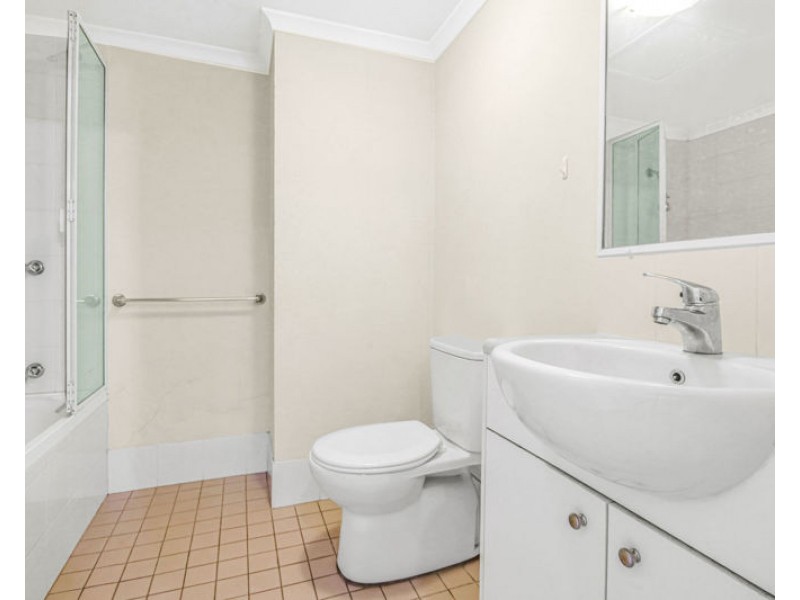 601/13 Spencer Street, Fairfield NSW 2165