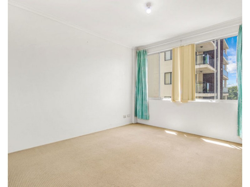 601/13 Spencer Street, Fairfield NSW 2165