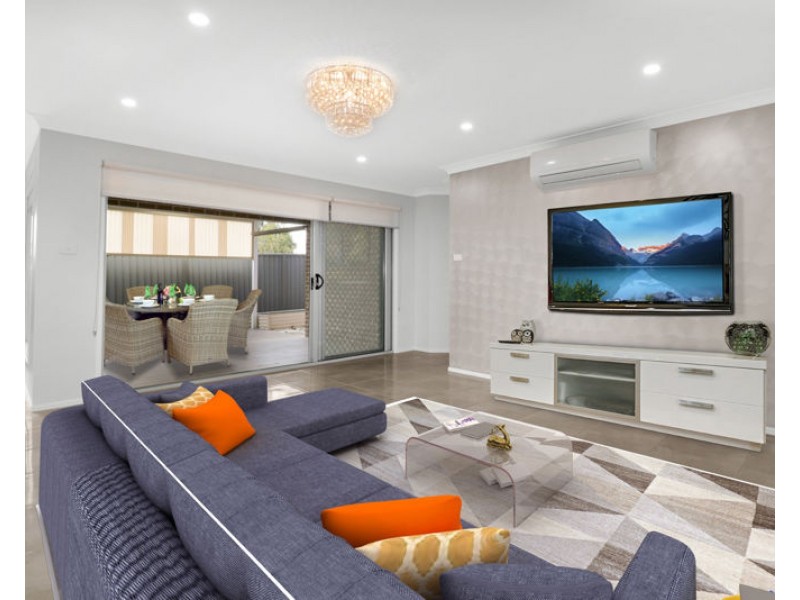 16 Glenmore Ridge Drive, Glenmore Park NSW 2745