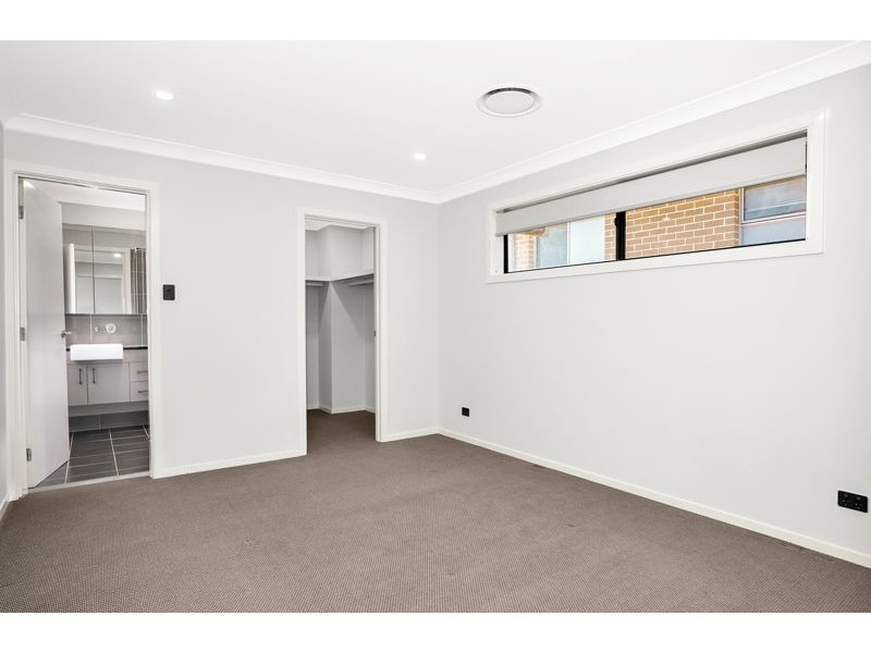 5 Feiney Street, Marsden Park NSW 2765