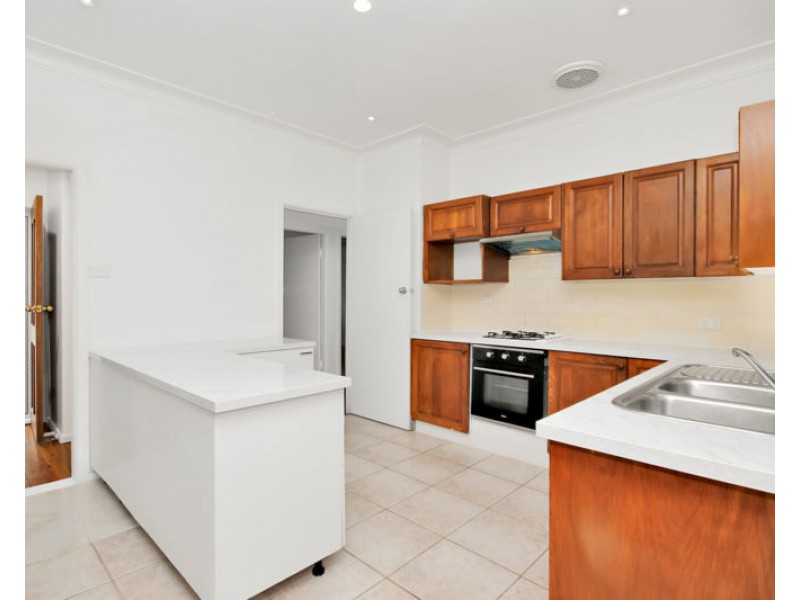 9 Derwent Parade, Blacktown NSW 2148