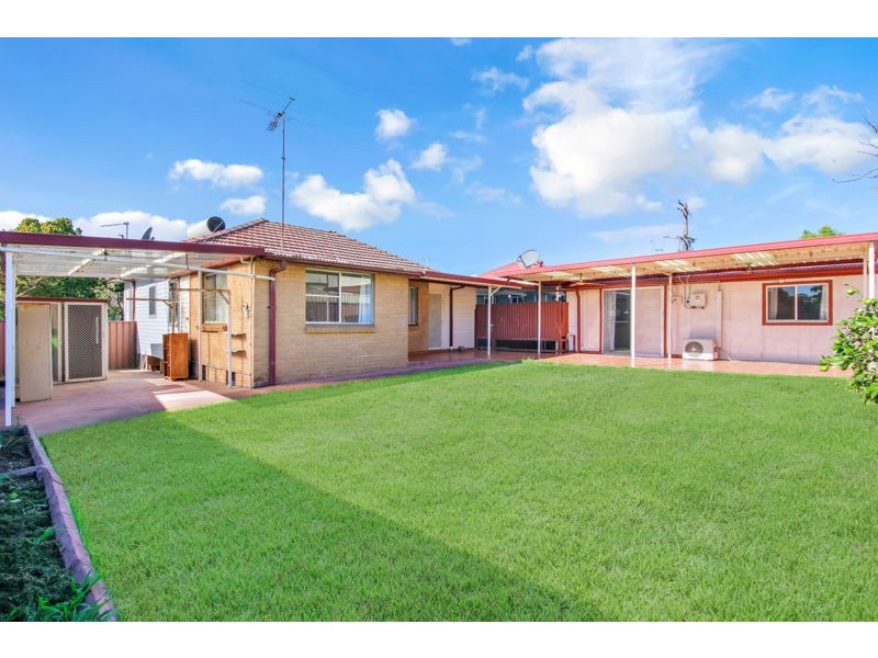 4 Jennifer Avenue, Blacktown NSW 2148