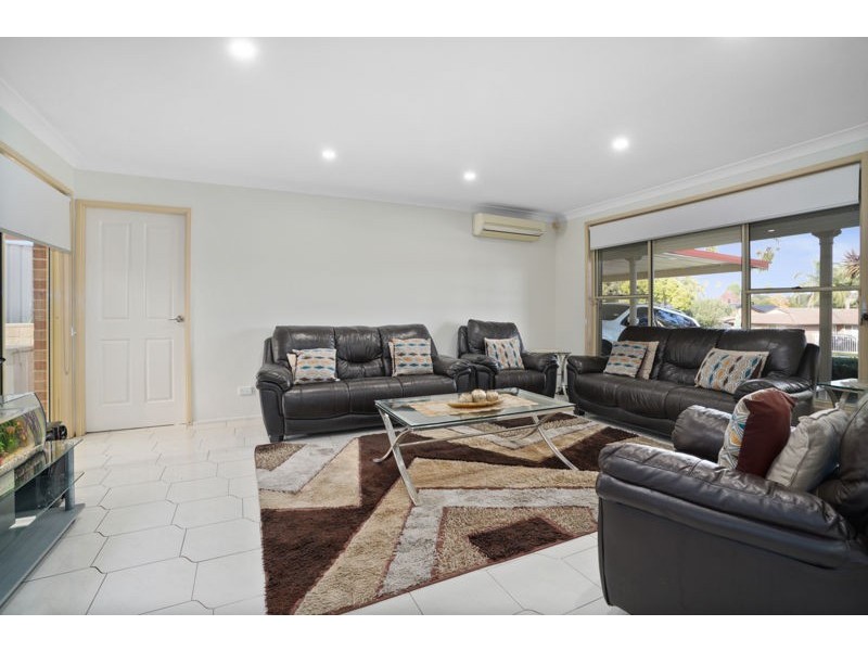 71 Minchin Drive, Minchinbury NSW 2770