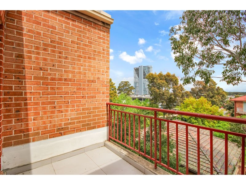 52/2-4 Fourth Avenue, Blacktown NSW 2148