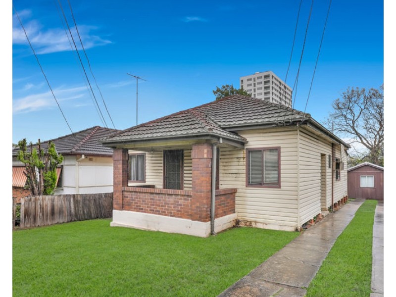 12 Peter Street, Blacktown NSW 2148