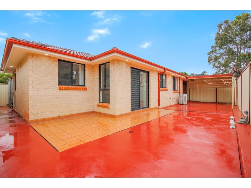 14 Bond Place, Oxley Park NSW 2760