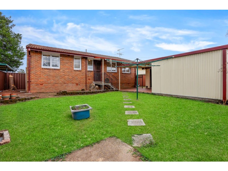 10 Andover Crescent, Hebersham NSW 2770