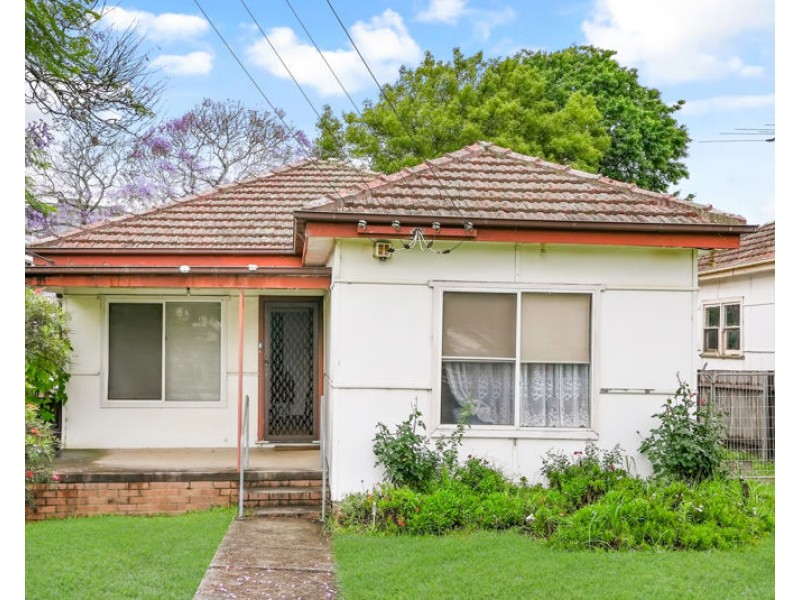 14 Peter Street, Blacktown NSW 2148