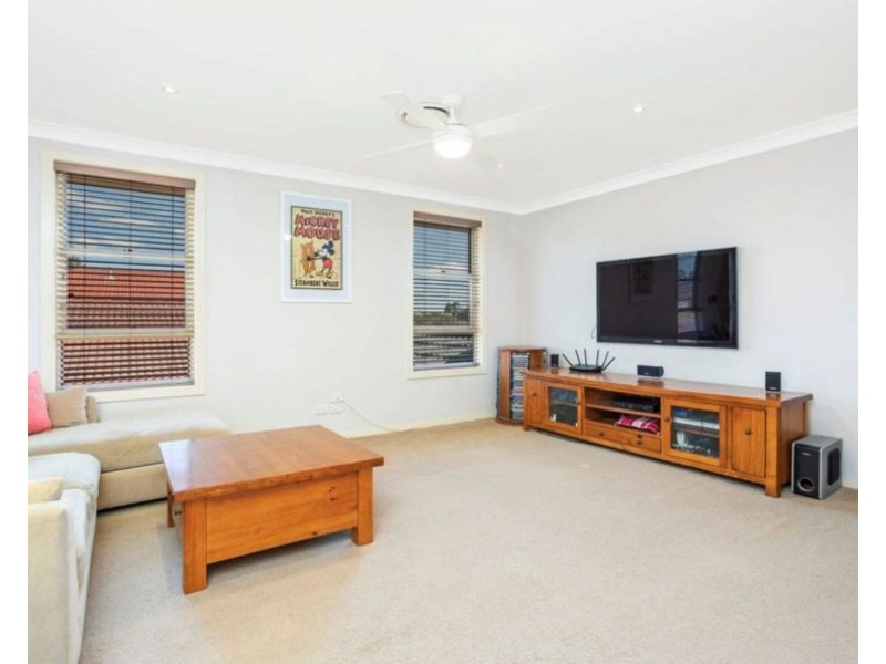 37 Dryden Avenue, Oakhurst NSW 2761