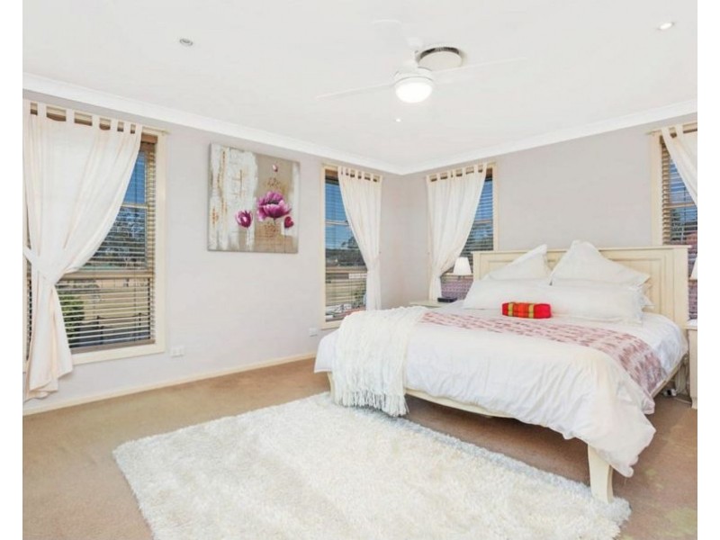 37 Dryden Avenue, Oakhurst NSW 2761