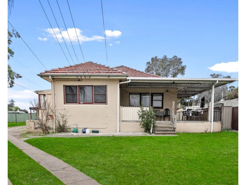 4 Mai Place, Hebersham NSW 2770