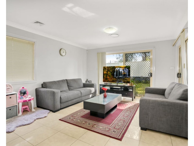 27 Bonaccordo Road, Quakers Hill NSW 2763