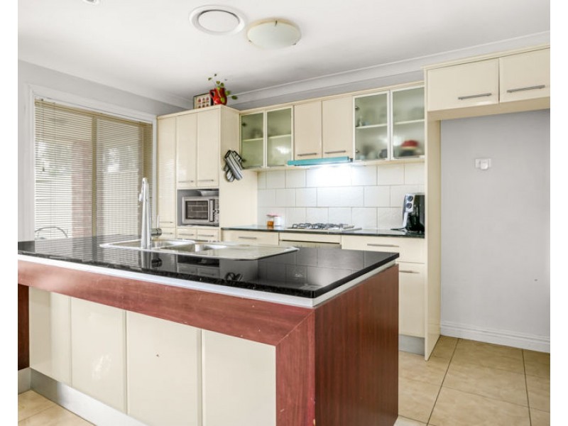 27 Bonaccordo Road, Quakers Hill NSW 2763