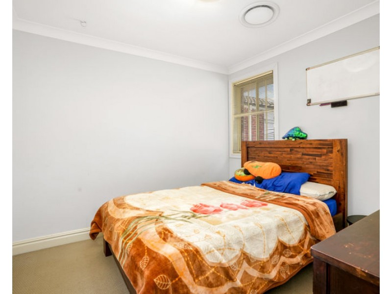 27 Bonaccordo Road, Quakers Hill NSW 2763