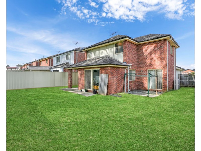 27 Bonaccordo Road, Quakers Hill NSW 2763
