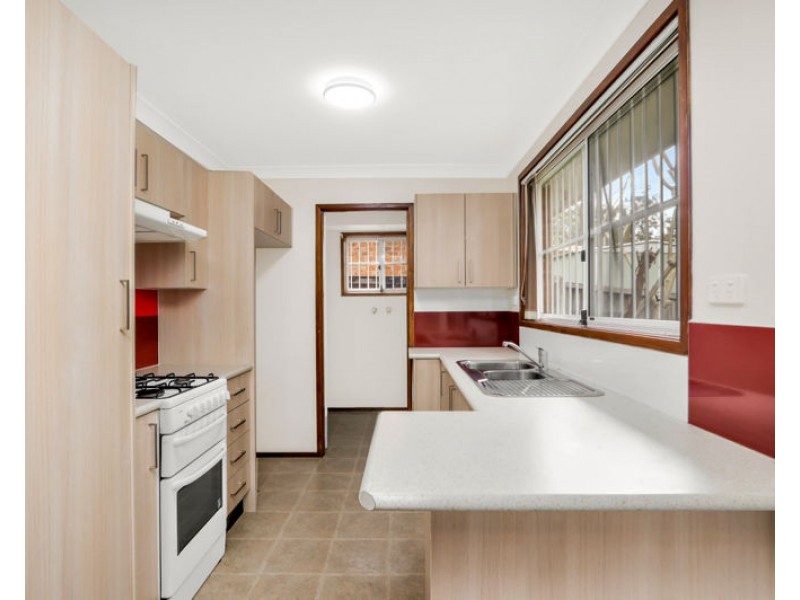 8/31 Perigee Close, Doonside NSW 2767