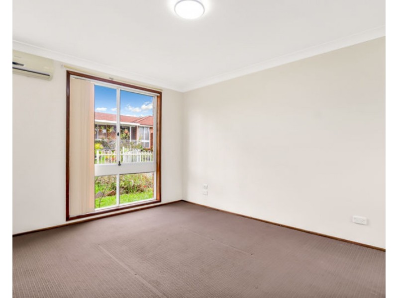 8/31 Perigee Close, Doonside NSW 2767