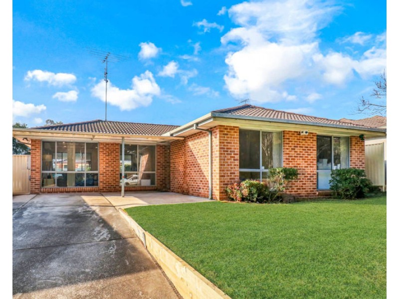 26 Sandpiper Terrace, Plumpton NSW 2761