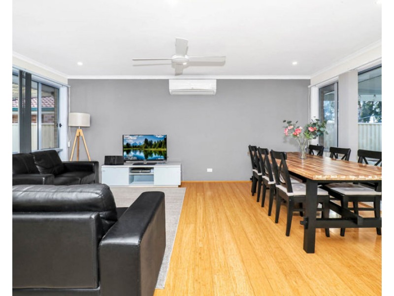 26 Sandpiper Terrace, Plumpton NSW 2761