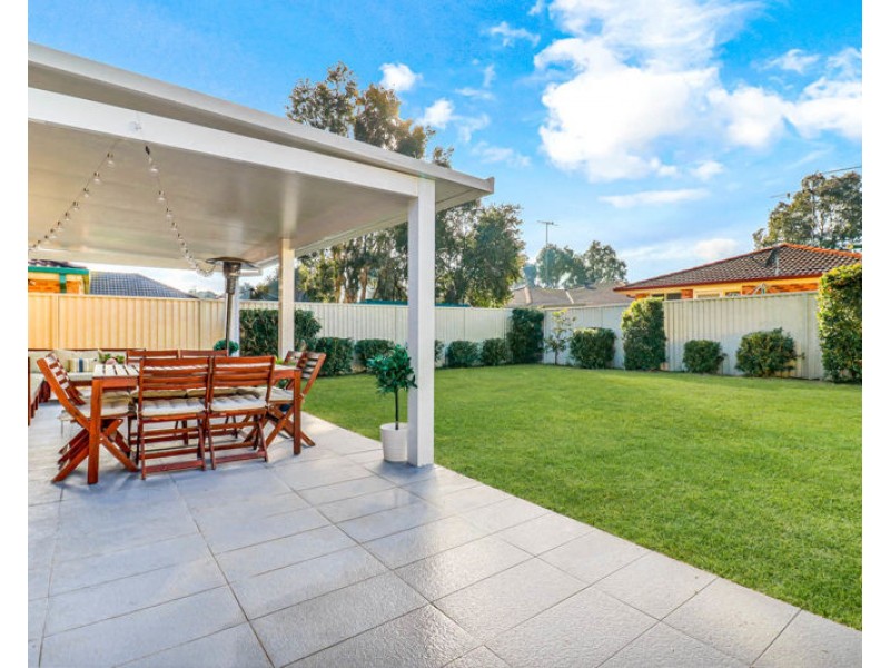 26 Sandpiper Terrace, Plumpton NSW 2761