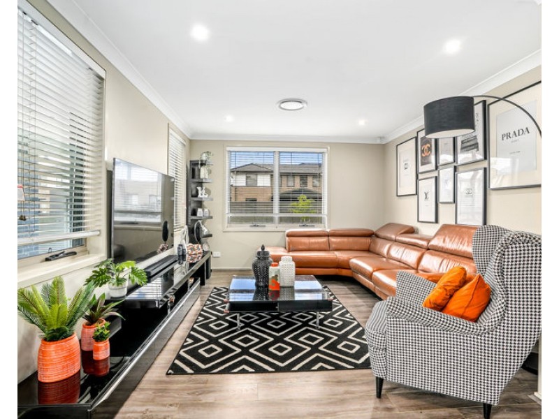 2 Pampa Road, Box Hill NSW 2765