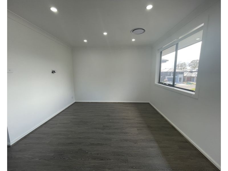 4 Broughton Street, Riverstone NSW 2765