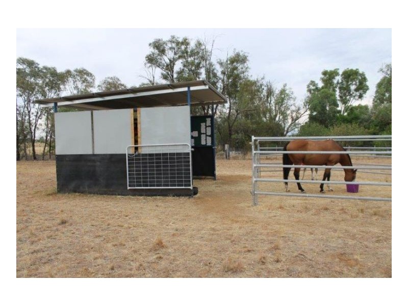 MYONA, Warral, Tamworth NSW 2340