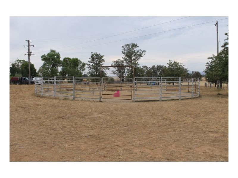 MYONA, Warral, Tamworth NSW 2340