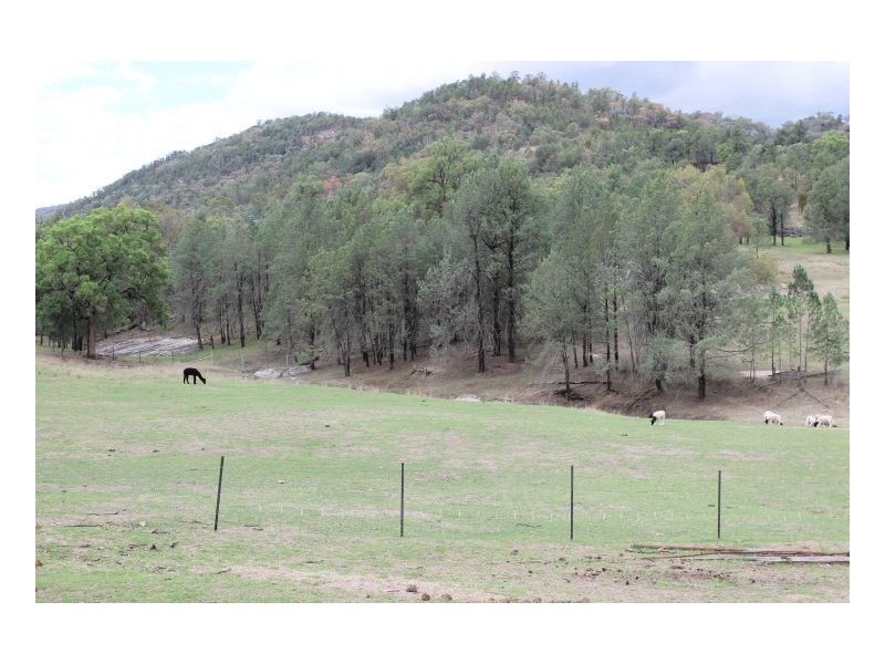ORANA, Moonbi, Tamworth NSW 2340