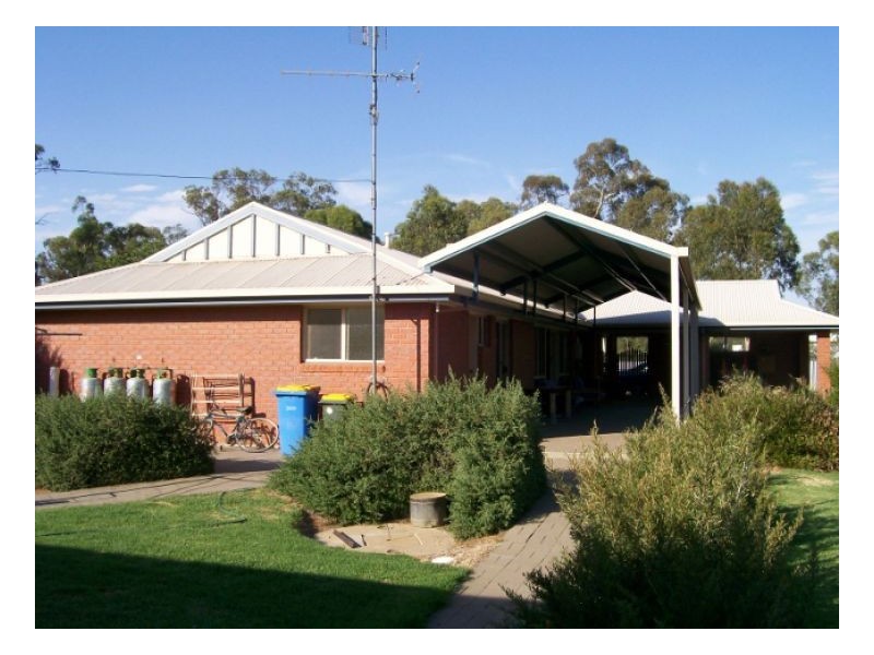 10-12 OSBORNE ST, Berrigan NSW 2712