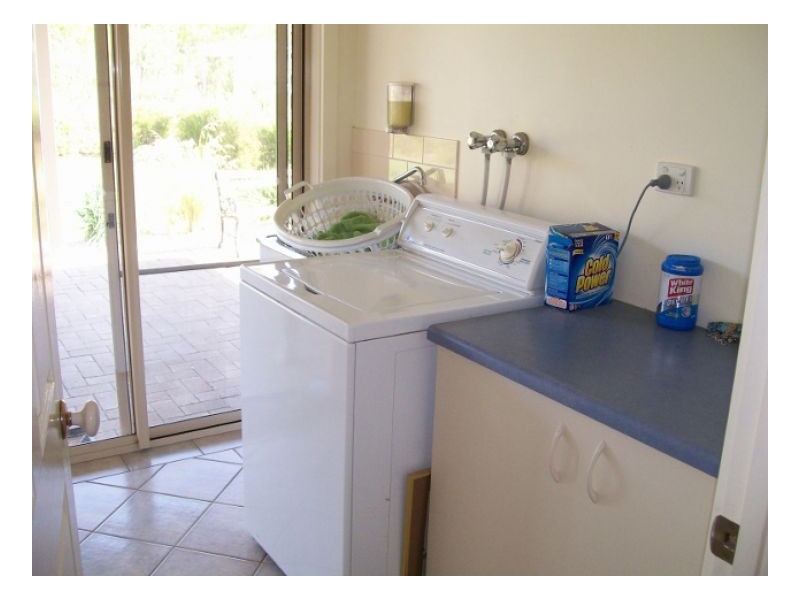 10-12 OSBORNE ST, Berrigan NSW 2712