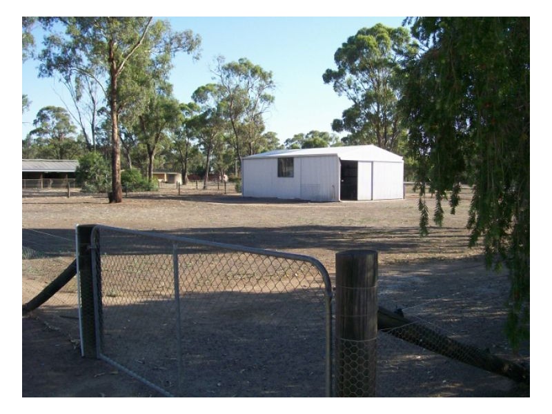 10-12 OSBORNE ST, Berrigan NSW 2712