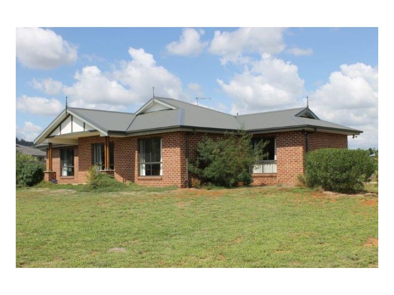 7 Badja Place – Moore Creek, Tamworth NSW 2340
