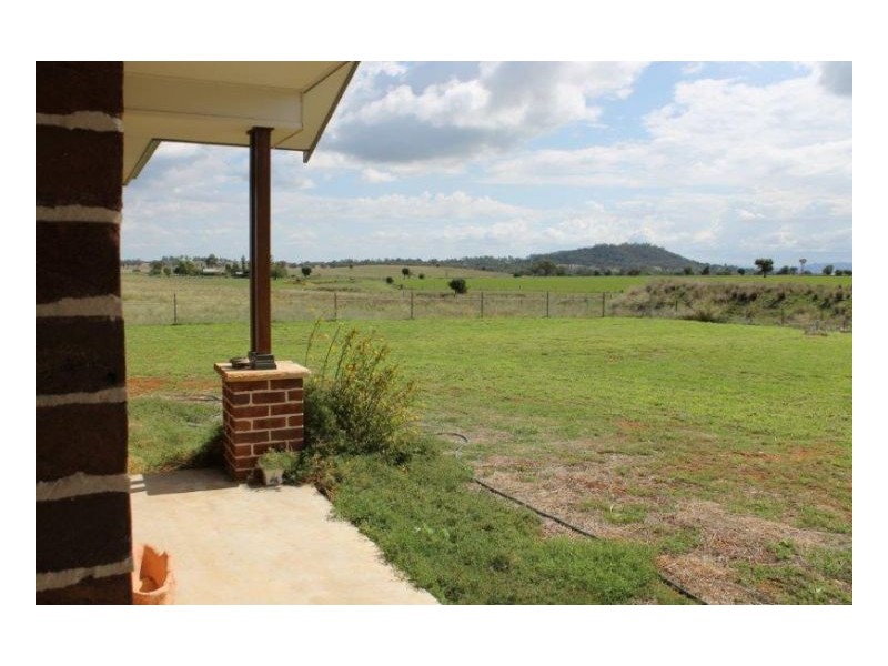 7 Badja Place – Moore Creek, Tamworth NSW 2340