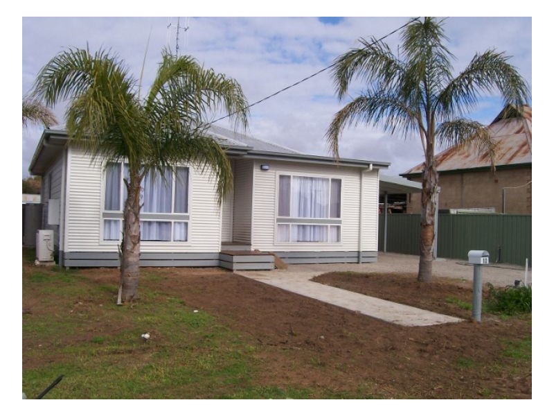 12 BUDD ST, Berrigan NSW 2712