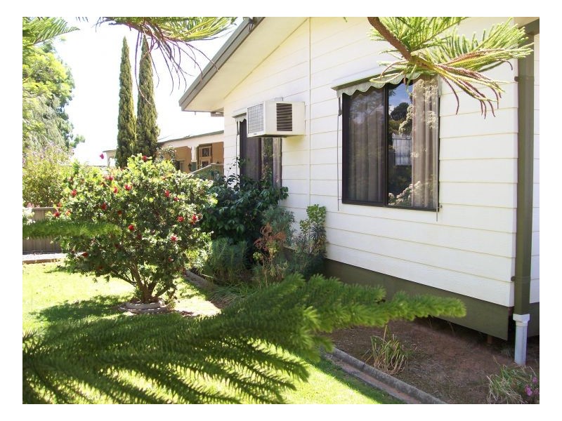 25a STEWART ST, Berrigan NSW 2712