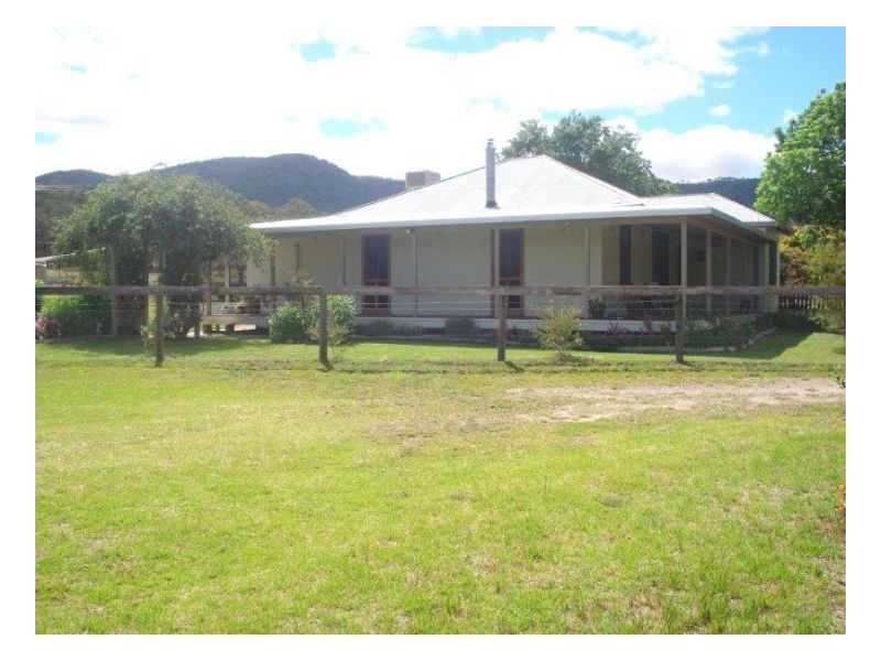 1 Wellington Street –  Moonbi, Tamworth NSW 2340