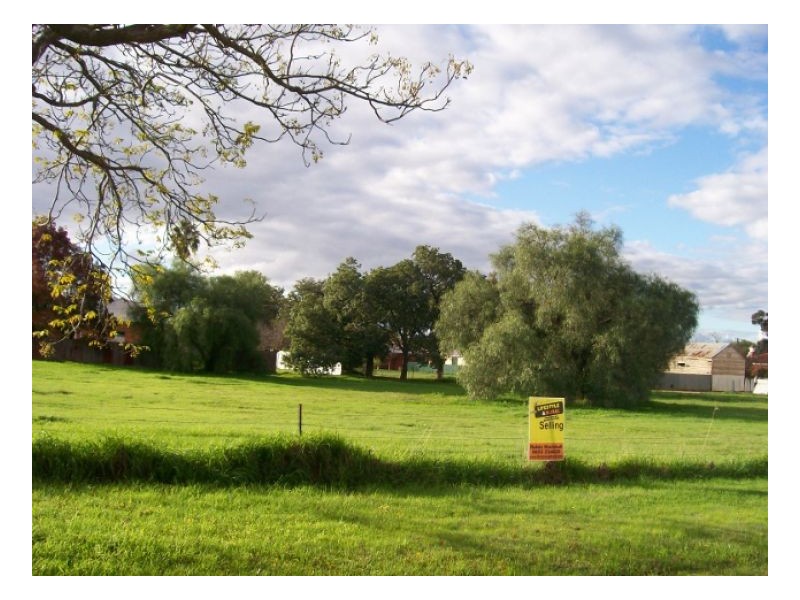 32 -40 BULLER ST, Oaklands NSW 2646