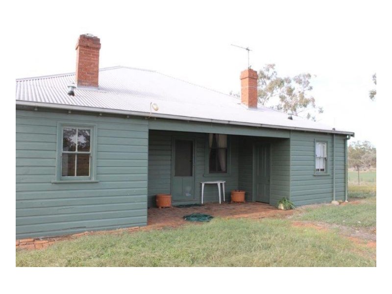 WERRIBEE DOWNS, Tamworth NSW 2340