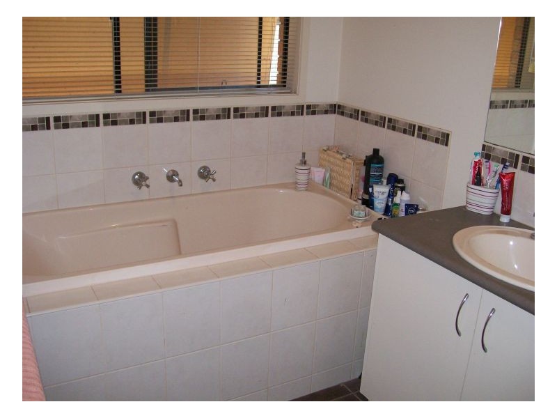 57 DENISON ST, Berrigan NSW 2712