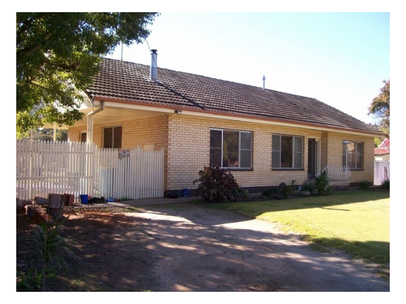 21 CORCORAN ST, Berrigan NSW 2712