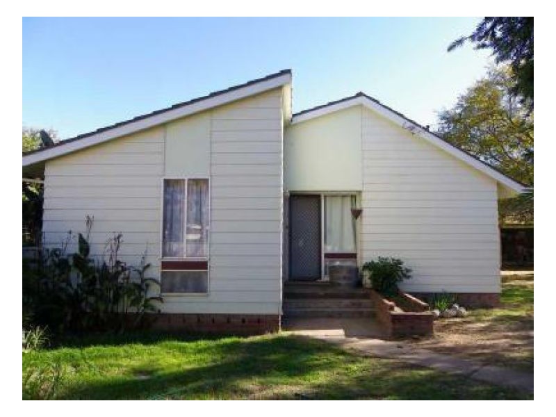 50 COLE ROAD, Tamworth NSW 2340