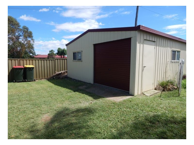 3 Tamworth Rd, Manilla NSW 2346