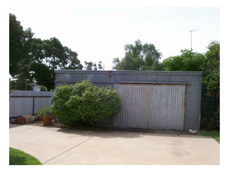 10 Momalong St, Berrigan NSW 2712