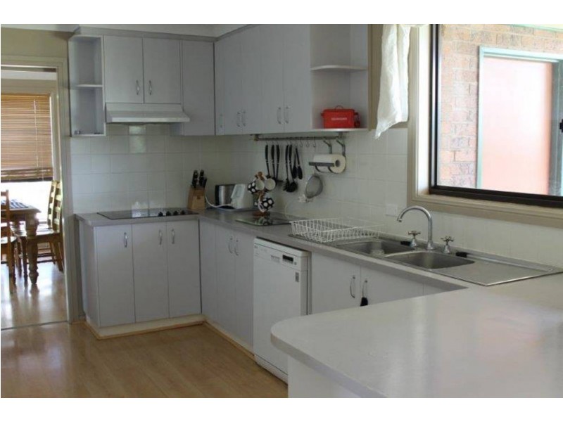 SHA-LEIGH, Tamworth NSW 2340