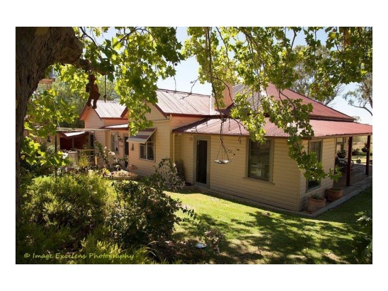 WYALLIA – Garoo District, Tamworth NSW 2340