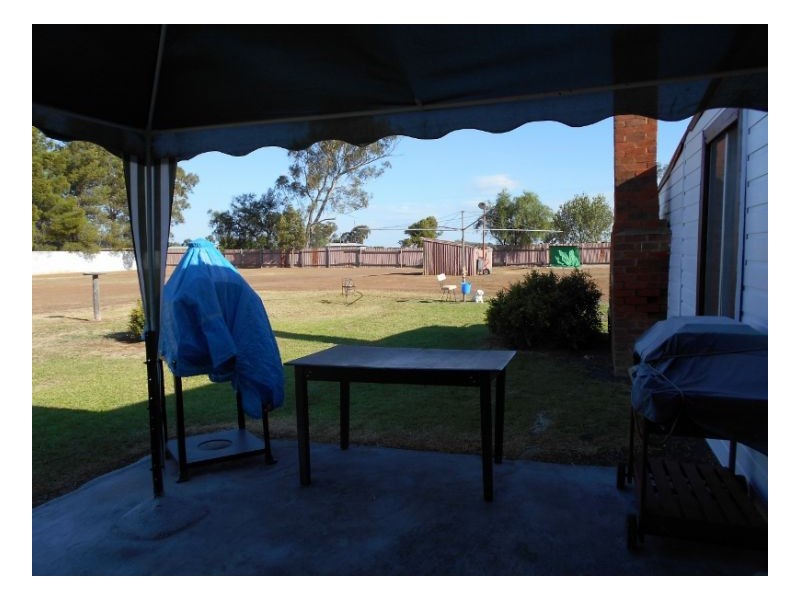 71 Buller St, Oaklands NSW 2646