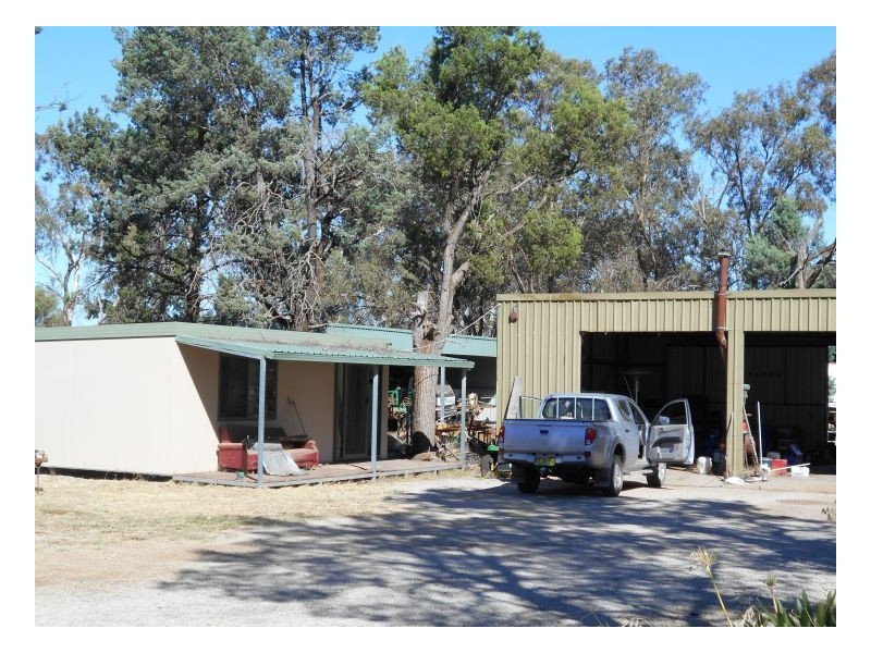 26 Waverly Rd, Berrigan NSW 2712