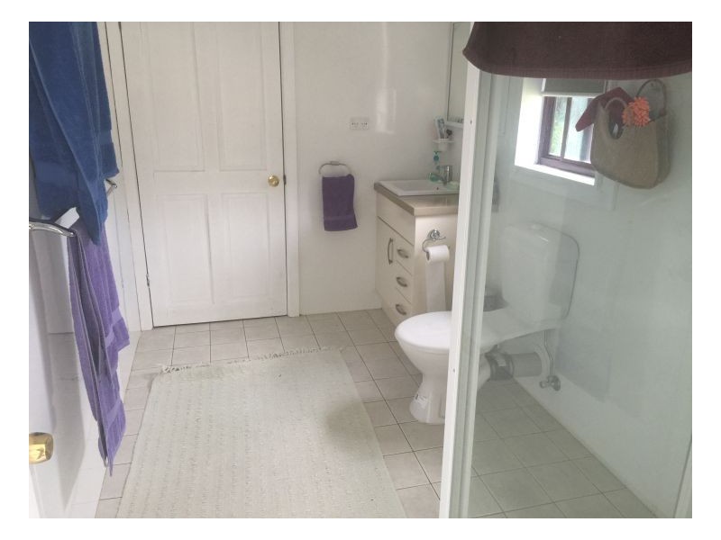 Smokey Bacon – Halls Creek, Tamworth NSW 2340