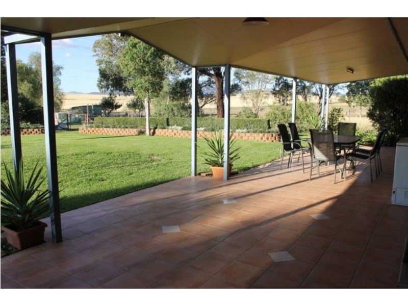 253 Whitehouse Lane, Tamworth NSW 2340